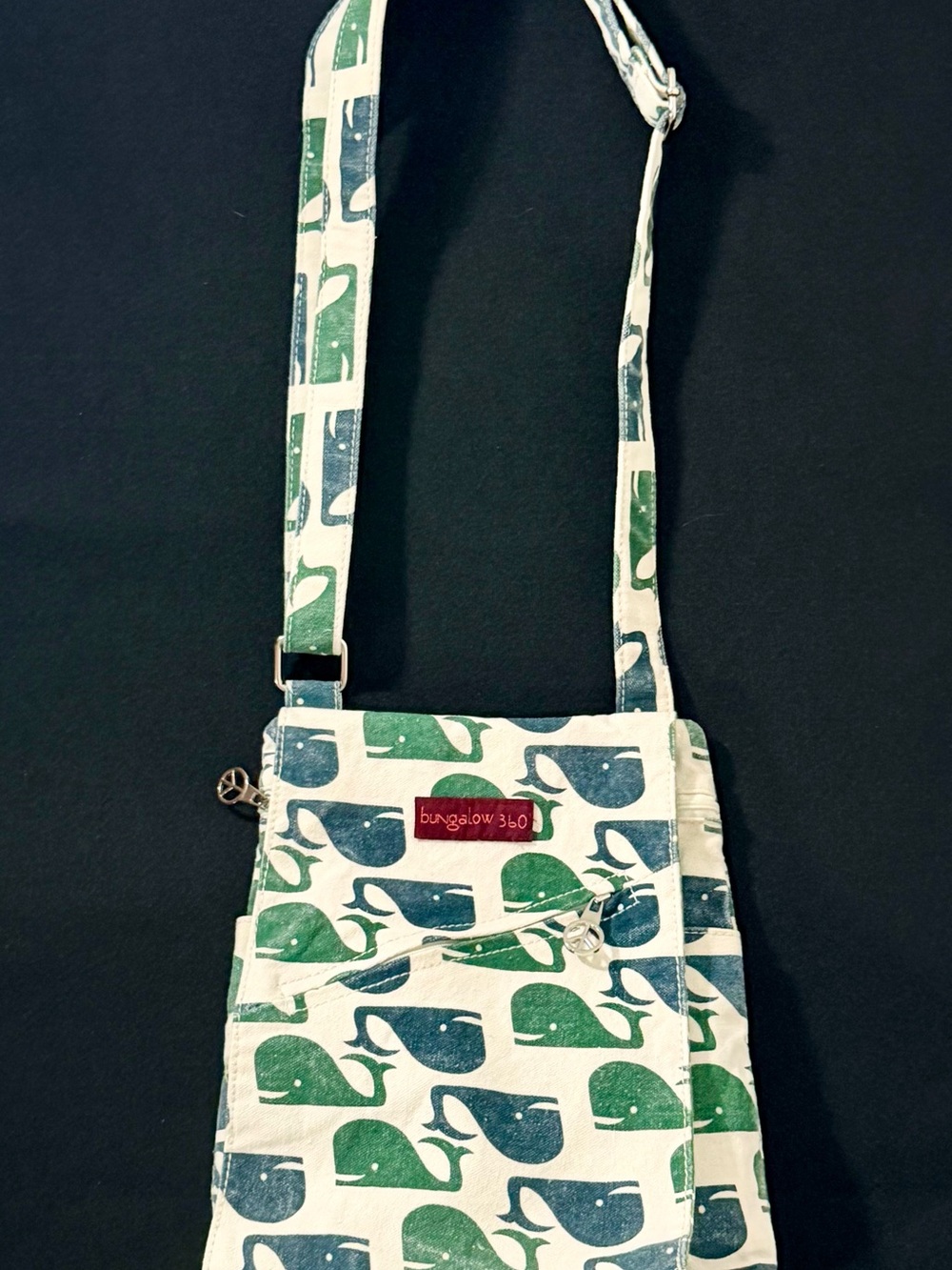 bungalow 360 Retro Whale Print Crossbody Bag